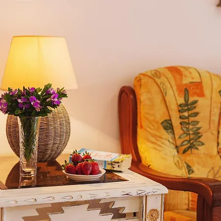2 Beds Pool View Apt In Paradise Garden 3, Kato Appartement Paphos