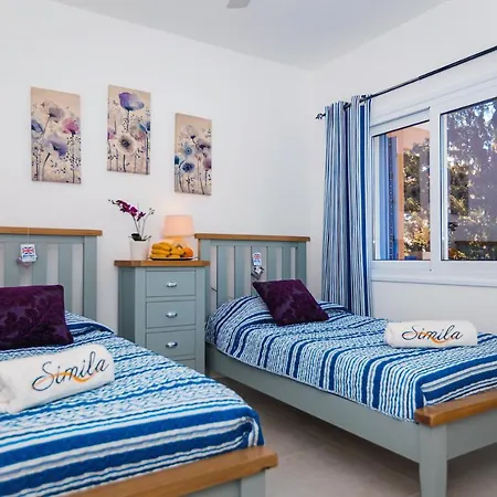2 Beds Pool View Apt In Paradise Garden 3, Kato Appartement *