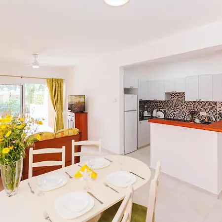 2 Beds Pool View Apt In Paradise Garden 3, Kato