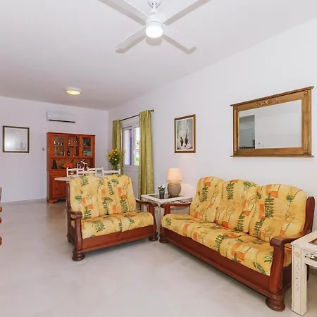 Appartement 2 Beds Pool View Apt In Paradise Garden 3, Kato Paphos