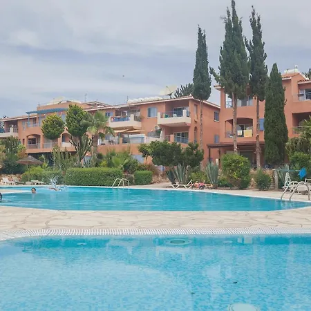 2 Beds Pool View Apt In Paradise Garden 3, Kato